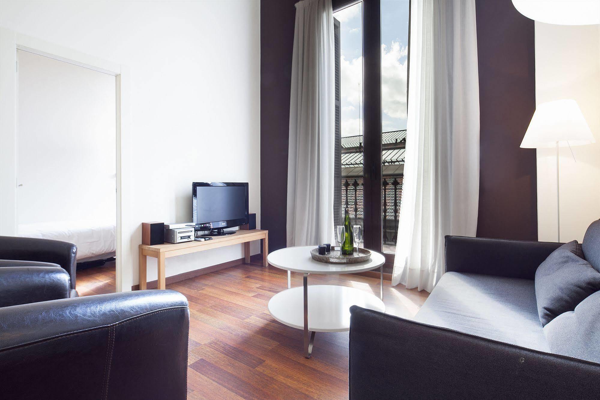 Inside Barcelona Apartments Mercat Luaran gambar