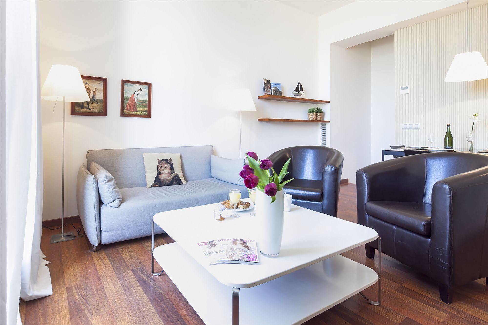 Inside Barcelona Apartments Mercat Luaran gambar