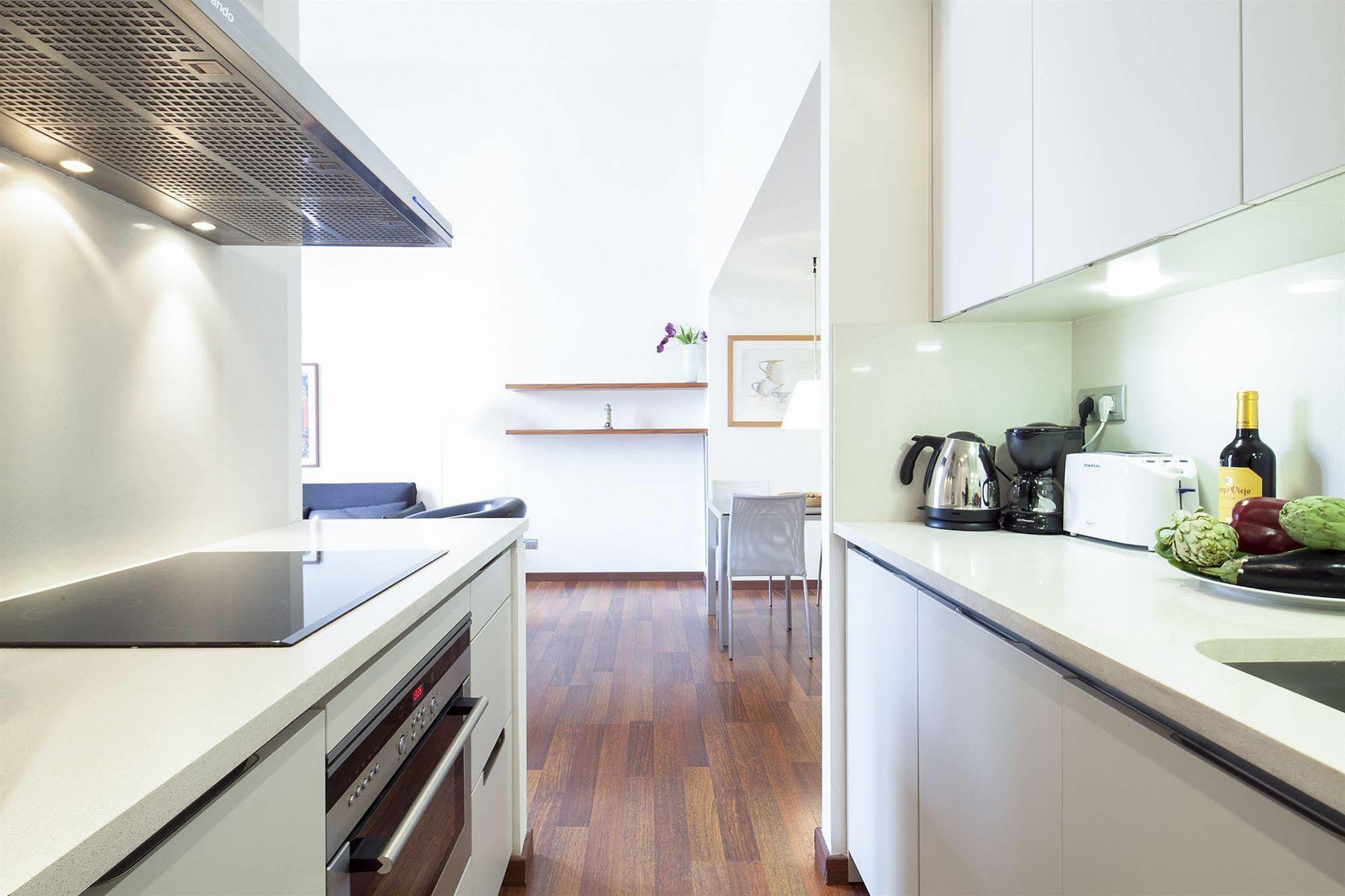 Inside Barcelona Apartments Mercat Luaran gambar