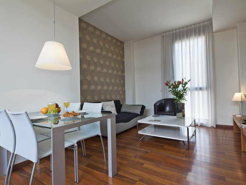 Inside Barcelona Apartments Mercat Luaran gambar